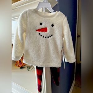 Girl Christmas pajamas new w tags